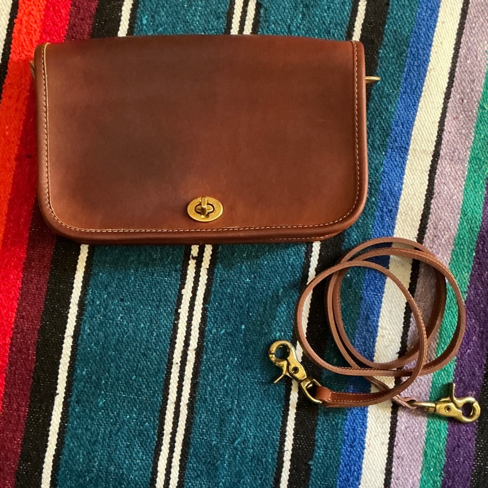 Vintage Coach NYC Pocket Purse